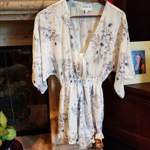 NWOT! Floral romper